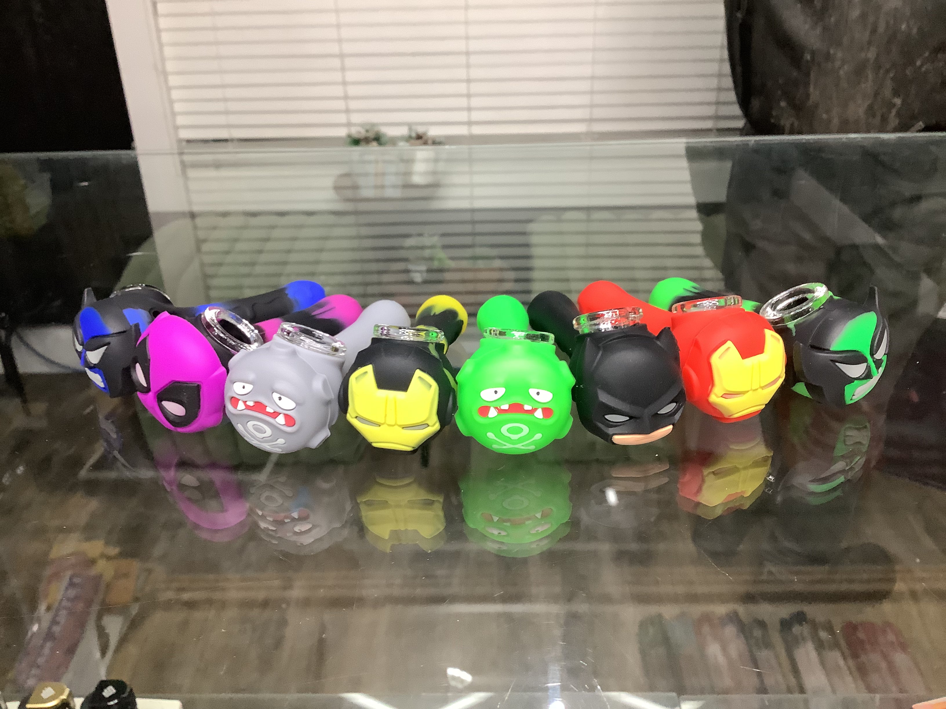 Super Hero Silicone 4” Pipes w/ Glass Bowl